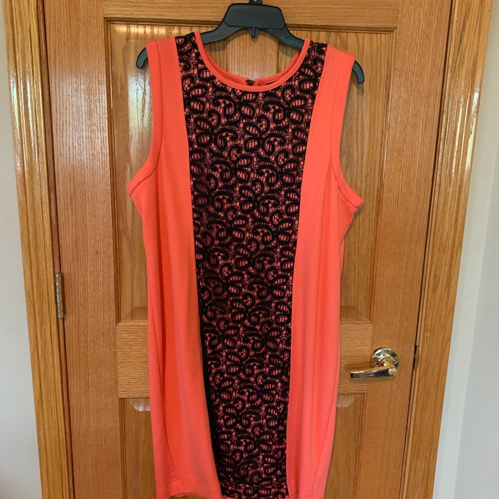 Jennifer Hudson sleeveless dress